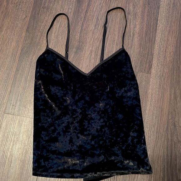 Victorias Secret Black Crushed Velvet Cami Sz Medium - Picture 2 of 8